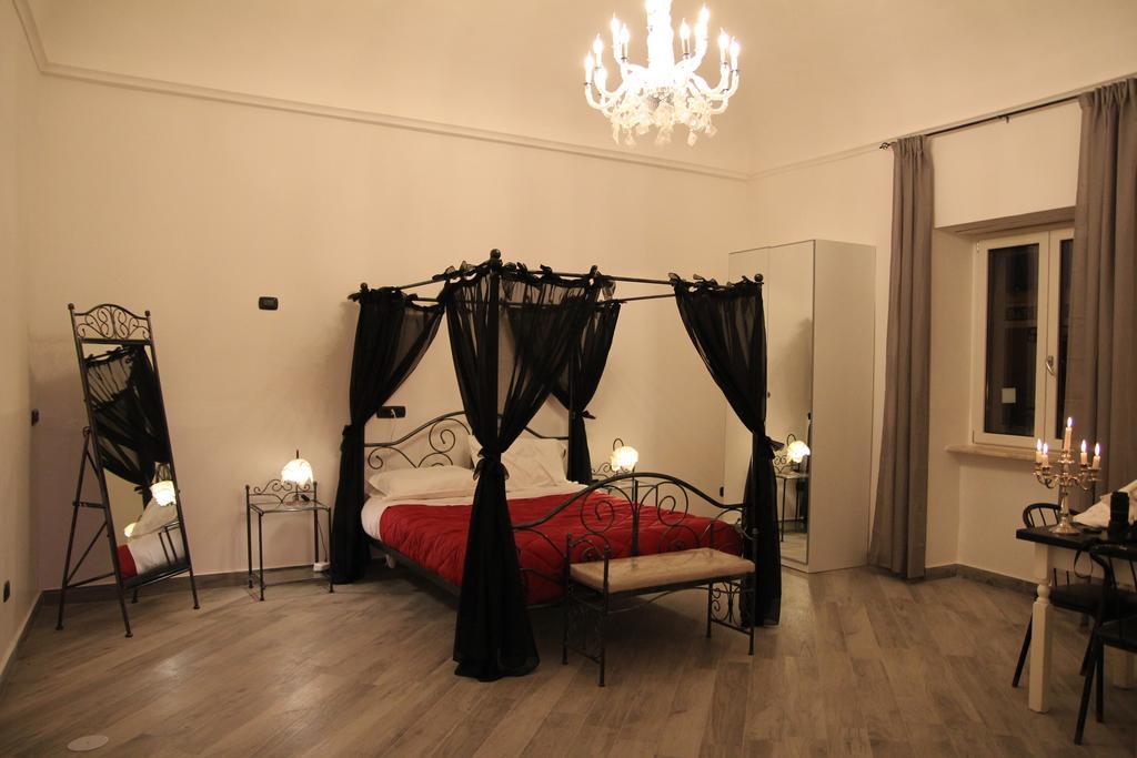 Pompei Holiday Rooms Bagian luar foto